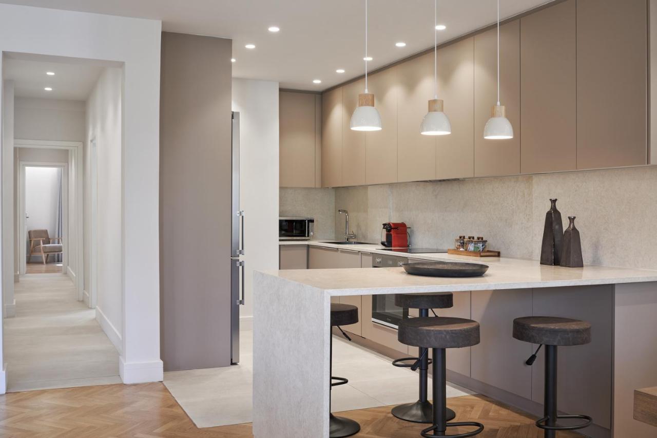 Urban Heights 3Bd Apt, Next To Hilton Афіни Екстер'єр фото